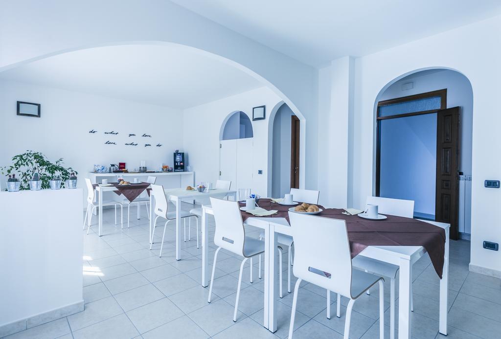 La Postale Bed & Breakfast San Salvo Luaran gambar