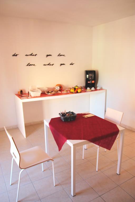 La Postale Bed & Breakfast San Salvo Luaran gambar